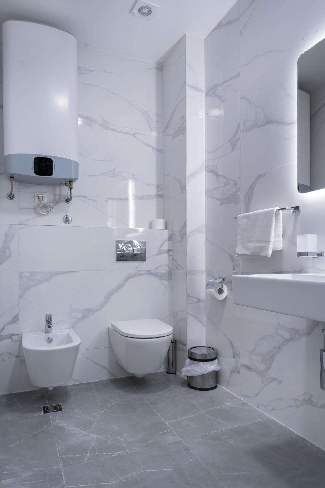 Kondo Allure Aparthotel 4*