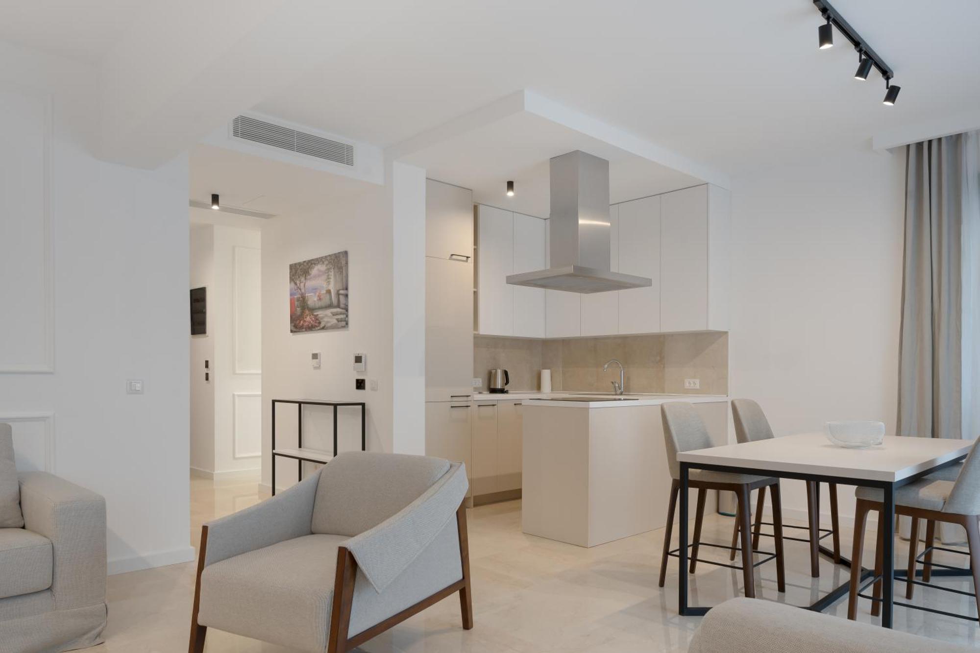 Aparthotel Kondo Allure 4*